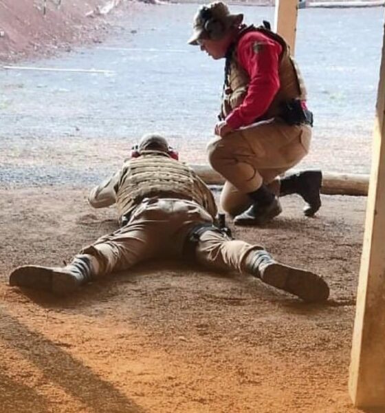 policia policiais militares sao habilitados para uso de fuzil 60 Treinamento de Policiais Militares para o Uso de Fuzis