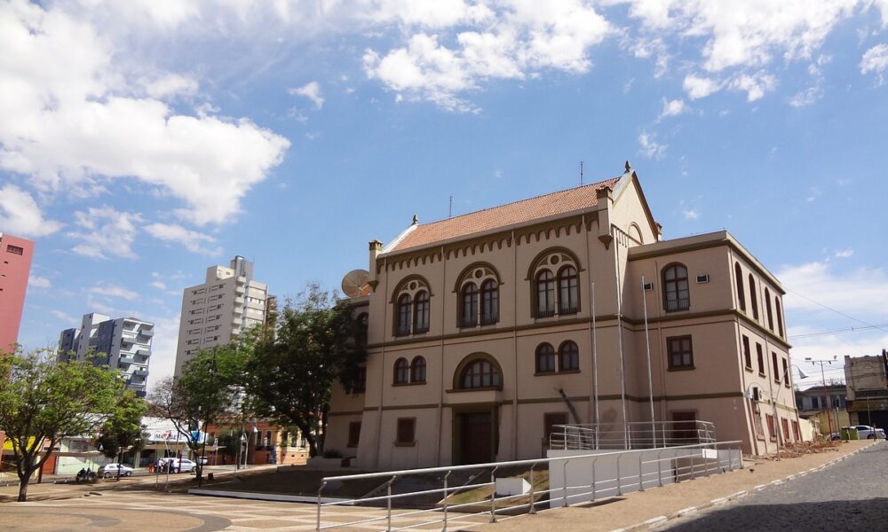 Prefeitura de São Carlos - Serviços e Atividades