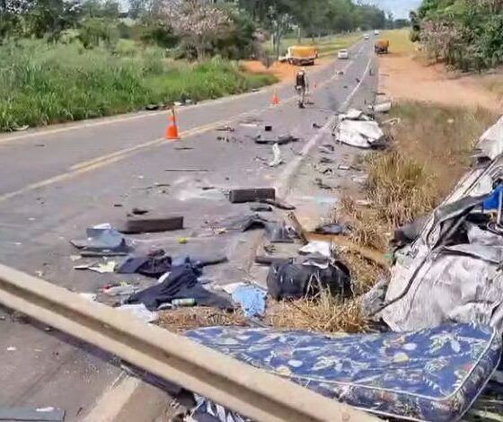 Tragédia na estrada - Acidente envolvendo três caminhões resulta em uma morte e dois feridos na MG-344