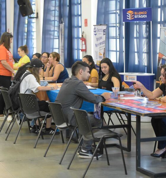 Guarulhos Impulsiona Empregos - Evento Profissional Conecta Milhares a Novas Oportunidades