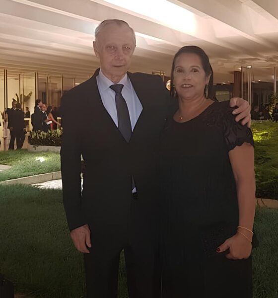 A Fuga de Eduardo Bolsonaro: O Dia em que Sete Vidas Cruzaram o Abismo Político 2 A Fuga de Eduardo Bolsonaro O Dia em que Sete Vidas Cruzaram o Abismo Pol tico A Fuga de Eduardo Bolsonaro: O Dia em que Sete Vidas Cruzaram o Abismo Político