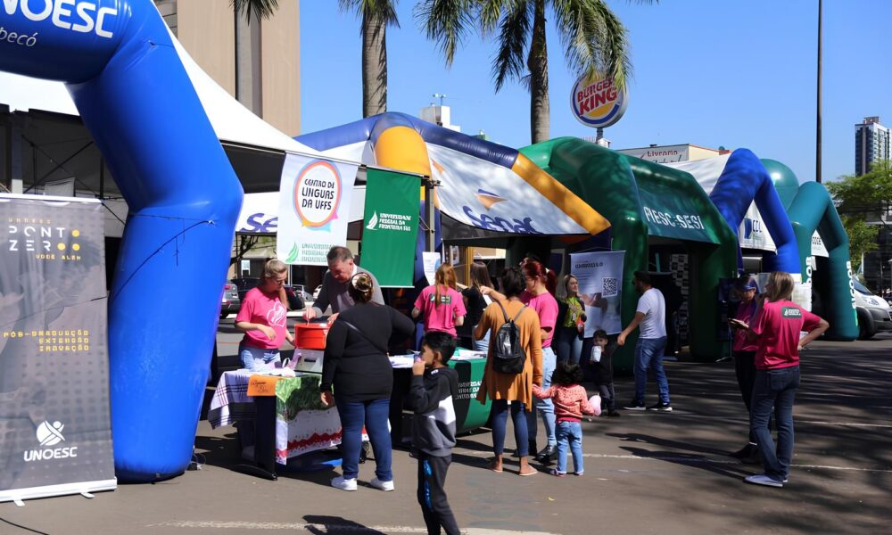 Chapec se Torna o Epicentro das Oportunidades Mais de Mil Vagas em Jogo no Maior Evento de Empregos do Oeste Catarinense “Chapecó se Torna o Epicentro das Oportunidades: Mais de Mil Vagas em Jogo no Maior Evento de Empregos do Oeste Catarinense”