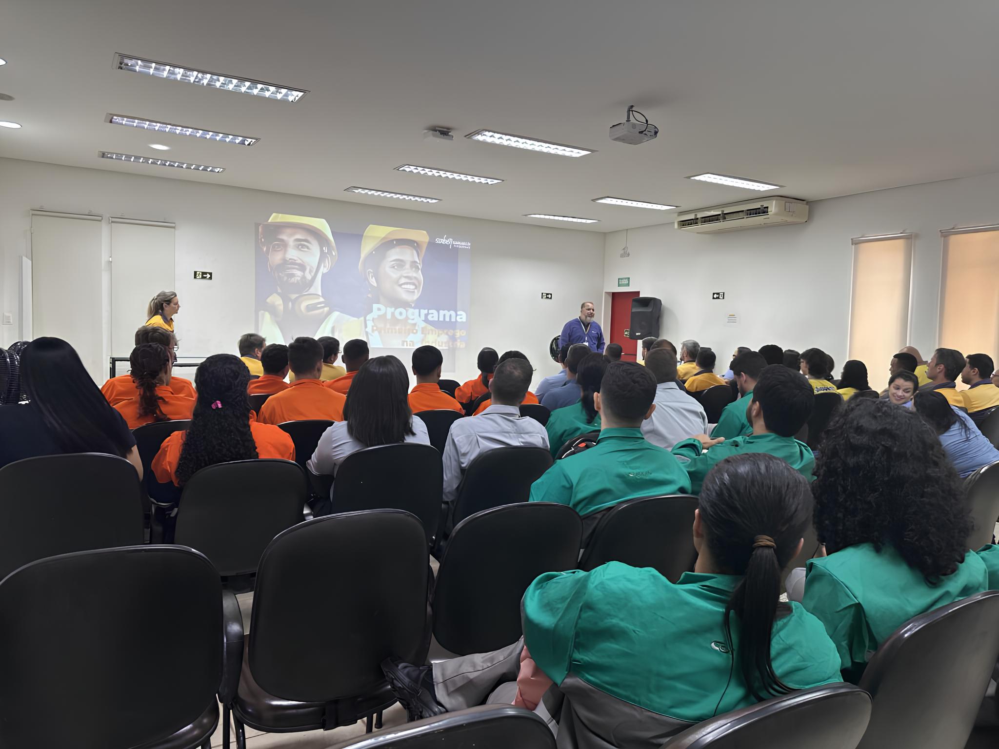 Como Um Programa Revolucionário Está Transformando Vidas e Reinventando o Futuro da Indústria no Brasil 1 Como Um Programa Revolucion rio Est Transformando Vidas e Reinventando o Futuro da Ind stria no Brasil Como Um Programa Revolucionário Está Transformando Vidas e Reinventando o Futuro da Indústria no Brasil