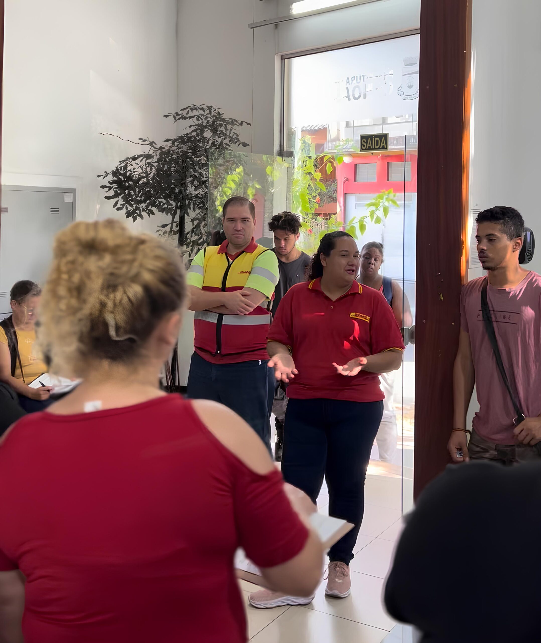 Como a Caravana de Empregos Está Transformando Vidas em Canoas: A História de Luísa e o Futuro da Logística no Polo Petroquímico 1 Como a Caravana de Empregos Est Transformando Vidas em Canoas A Hist ria de Lu sa e o Futuro da Log stica no Polo Petroqu mico scaled Como a Caravana de Empregos Está Transformando Vidas em Canoas: A História de Luísa e o Futuro da Logística no Polo Petroquímico