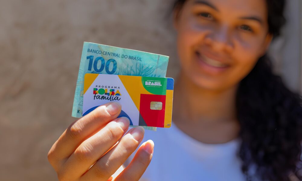 Como o Bolsa Fam lia Est Transformando a Vida de Milh es de Mulheres no Brasil Uma Hist ria de Resili ncia e Oportunidades Como o Bolsa Família Está Transformando a Vida de Milhões de Mulheres no Brasil: Uma História de Resiliência e Oportunidades