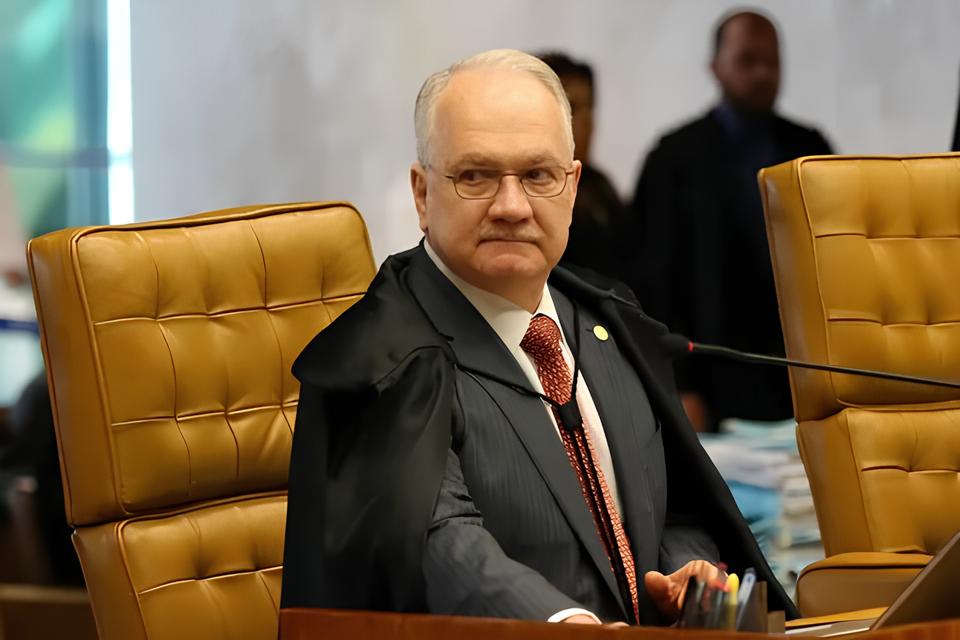 Discreto, Mas Não Silente: Como Fachin Pode Moldar o Futuro do STF e do País em Tempos de Golpe 1 Discreto Mas N o Silente Como Fachin Pode Moldar o Futuro do STF e do Pa s em Tempos de Golpe Discreto, Mas Não Silente: Como Fachin Pode Moldar o Futuro do STF e do País em Tempos de Golpe