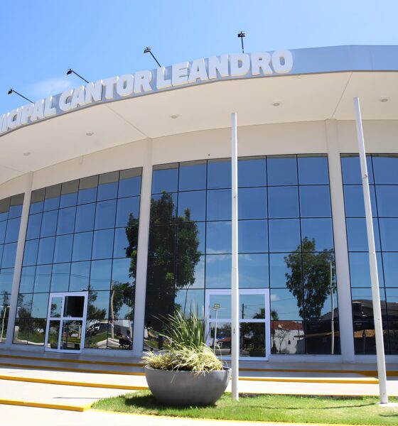 Portas Abertas: Como 1,5 Mil Vagas de Emprego em Aparecida de Goiânia Podem Mudar Sua Trajetória Profissional 2 Portas Abertas Como 1 5 Mil Vagas de Emprego em Aparecida de Goi nia Podem Mudar Sua Trajet ria Profissional Portas Abertas: Como 1,5 Mil Vagas de Emprego em Aparecida de Goiânia Podem Mudar Sua Trajetória Profissional
