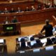 Quando a Pol tica Entra em Colapso Quem Paga o Pre o O Impacto Econ mico da Instabilidade Portuguesa Quando a Política Entra em Colapso, Quem Paga o Preço? O Impacto Econômico da Instabilidade Portuguesa