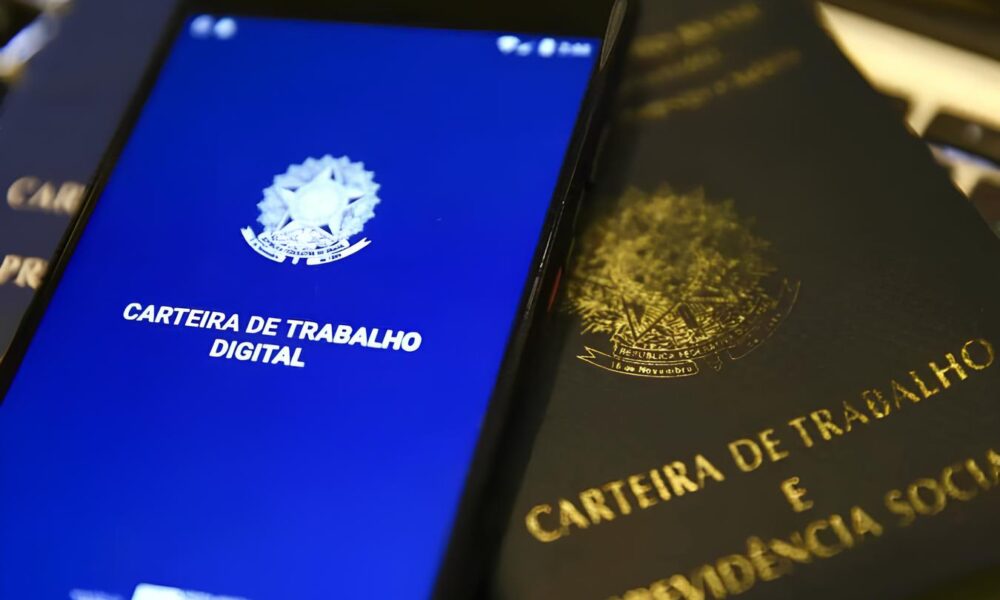 Quando o Brasil Resolveu Apostar no Cr dito O Dia em que 1 5 Milh o de Trabalhadores Tentaram Mudar Seus Destinos Financeiros Quando o Brasil Resolveu Apostar no Crédito: O Dia em que 1,5 Milhão de Trabalhadores Tentaram Mudar Seus Destinos Financeiros