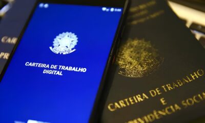 Quando o Brasil Resolveu Apostar no Cr dito O Dia em que 1 5 Milh o de Trabalhadores Tentaram Mudar Seus Destinos Financeiros Quando o Brasil Resolveu Apostar no Crédito: O Dia em que 1,5 Milhão de Trabalhadores Tentaram Mudar Seus Destinos Financeiros
