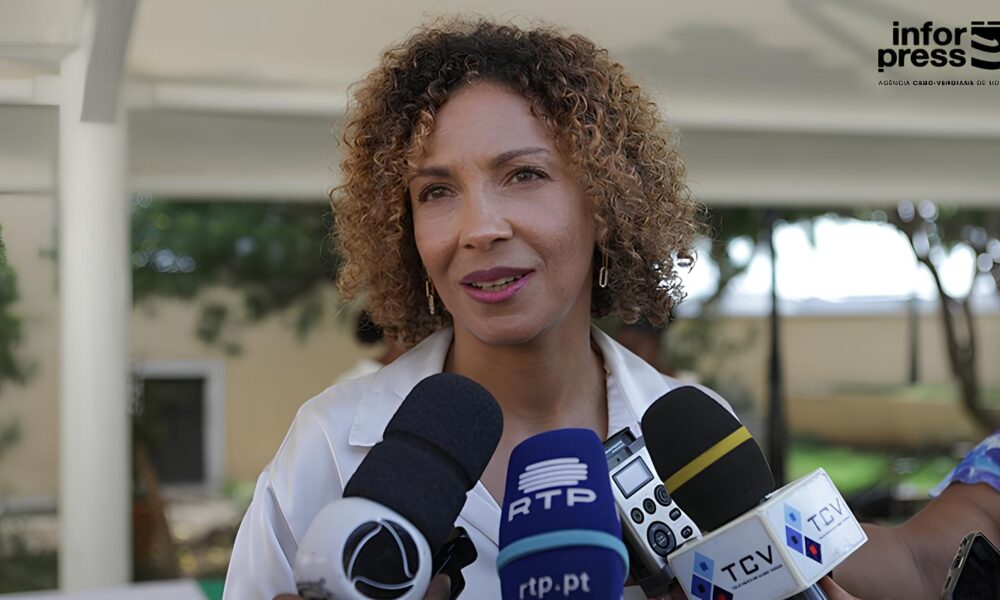 Revolu o Silenciosa Como a Forma o de Assistentes de Fam lia Est Transformando Vidas e Quebrando Paradigmas no S culo 21 Revolução Silenciosa: Como a Formação de Assistentes de Família Está Transformando Vidas e Quebrando Paradigmas no Século 21