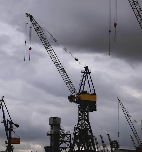 A Economia Alemã: Um Crescimento Frágil em Tempos de Incerteza Global 2 A Economia Alem Um Crescimento Fr gil em Tempos de Incerteza Global A Economia Alemã: Um Crescimento Frágil em Tempos de Incerteza Global