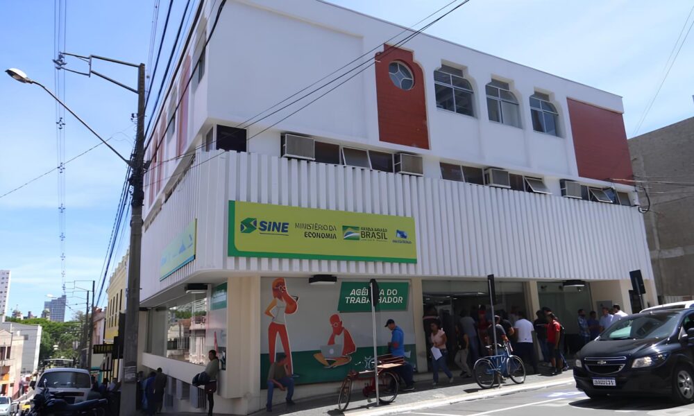CLIQUE E OU A AGORA As Oportunidades de Emprego em Ponta Grossa Que Est o Transformando Vidas CLIQUE E OUÇA AGORA: As Oportunidades de Emprego em Ponta Grossa Que Estão Transformando Vidas