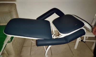 Cadeiras Quebradas e Sonhos Despeda ados A Rotina de Trabalho no Instituto do Carinho Exposto Cadeiras Quebradas e Sonhos Despedaçados: A Rotina de Trabalho no Instituto do Carinho Exposto