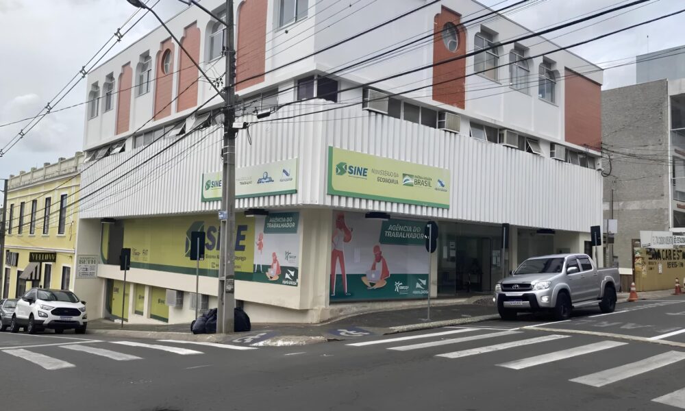 Como Ponta Grossa Est Transformando o Futuro do Trabalho A Revolu o Itinerante da Ag ncia do Trabalhador Como Ponta Grossa Está Transformando o Futuro do Trabalho: A Revolução Itinerante da Agência do Trabalhador