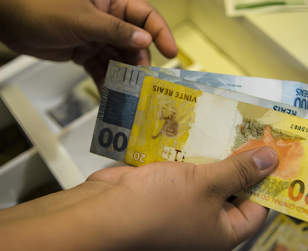Como Trabalhadores CLT Podem Transformar Suas Dívidas em Oportunidades com o Crédito do Trabalhador 1 Como Trabalhadores CLT Podem Transformar Suas D vidas em Oportunidades com o Cr dito do Trabalhador Como Trabalhadores CLT Podem Transformar Suas Dívidas em Oportunidades com o Crédito do Trabalhador
