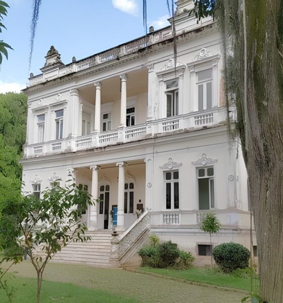 Cultura em Movimento: Petrópolis Renova Seu Compromisso com a Arte e Investe R$ 133 Mil em Novas Linhas Criativas 2 Cultura em Movimento Petr polis Renova Seu Compromisso com a Arte e Investe R 133 Mil em Novas Linhas Criativas Cultura em Movimento: Petrópolis Renova Seu Compromisso com a Arte e Investe R$ 133 Mil em Novas Linhas Criativas