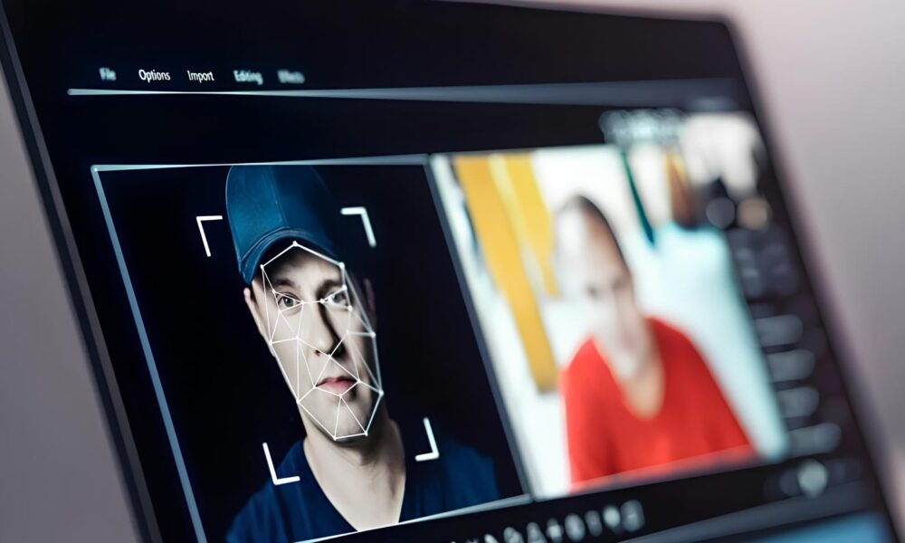 Deepfakes em Entrevistas de Emprego Como Identificar Candidatos Falsos Gerados por IA Deepfakes em Entrevistas de Emprego: Como Identificar Candidatos Falsos Gerados por IA