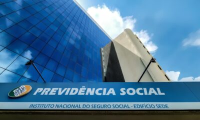Desvendando o Caso dos Descontos Fantasmas Como Entidades Ocultas Sangram os Bolsos de Aposentados Brasileiros Desvendando o Caso dos Descontos Fantasmas: Como Entidades Ocultas Sangram os Bolsos de Aposentados Brasileiros