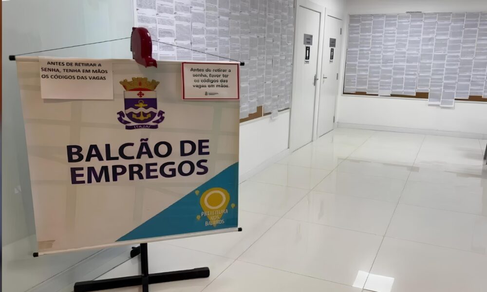 Itaja em Foco 2 1 Mil Vagas de Emprego Abrem as Portas para o Futuro Itajaí em Foco: 2,1 Mil Vagas de Emprego Abrem as Portas para o Futuro
