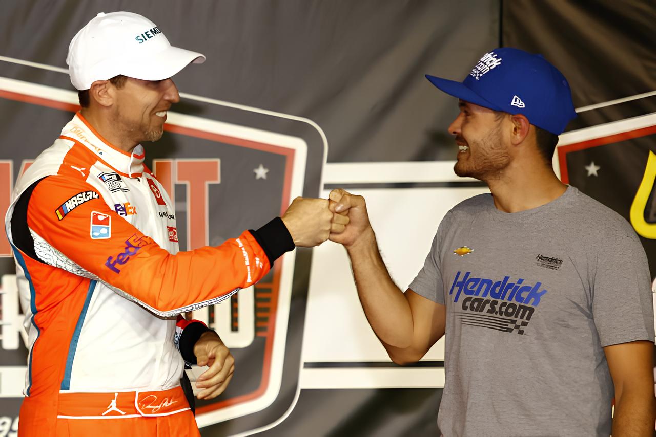 Kyle Larson vs. Denny Hamlin: A Rivalidade Que Está Incendiando a NASCAR em 2025 1 Kyle Larson vs Denny Hamlin A Rivalidade Que Est Incendiando a NASCAR em 2025 Kyle Larson vs. Denny Hamlin: A Rivalidade Que Está Incendiando a NASCAR em 2025