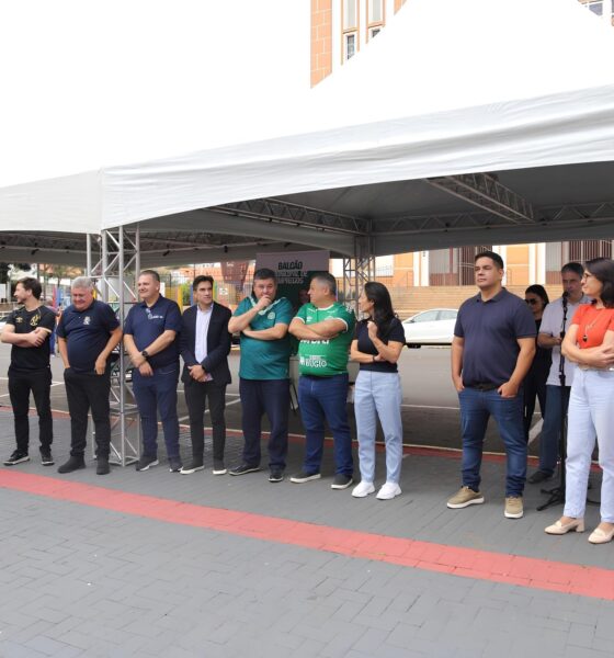 O Dia em que Chapecó Virou o Ponto de Partida para Milhares de Sonhos: O Feirão do Empreende & Emprega em Foco 2 O Dia em que Chapec Virou o Ponto de Partida para Milhares de Sonhos O Feir o do Empreende Emprega em Foco O Dia em que Chapecó Virou o Ponto de Partida para Milhares de Sonhos: O Feirão do Empreende & Emprega em Foco