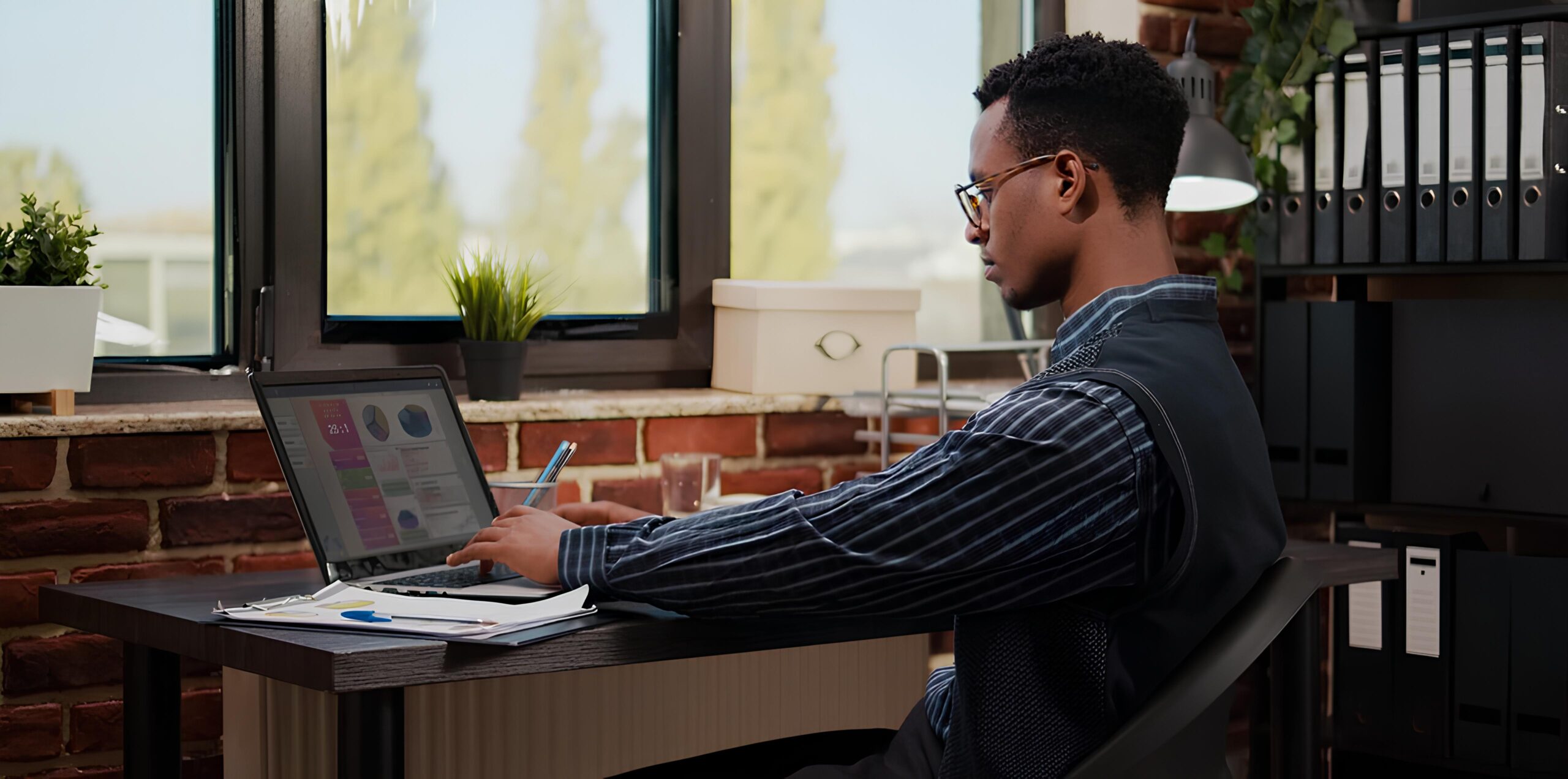 O Fim do Conforto Profissional: Por Que Requalificação É a Nova Regra no Mercado de Trabalho até 2030 1 O Fim do Conforto Profissional Por Que Requalifica o a Nova Regra no Mercado de Trabalho at 2030 scaled O Fim do Conforto Profissional: Por Que Requalificação É a Nova Regra no Mercado de Trabalho até 2030