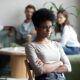 O Pre o da Discrimina o Como um Coment rio Racial Custou 35 000 e Exposto o Racismo no Local de Trabalho O Preço da Discriminação: Como um Comentário Racial Custou £35.000 e Exposto o Racismo no Local de Trabalho