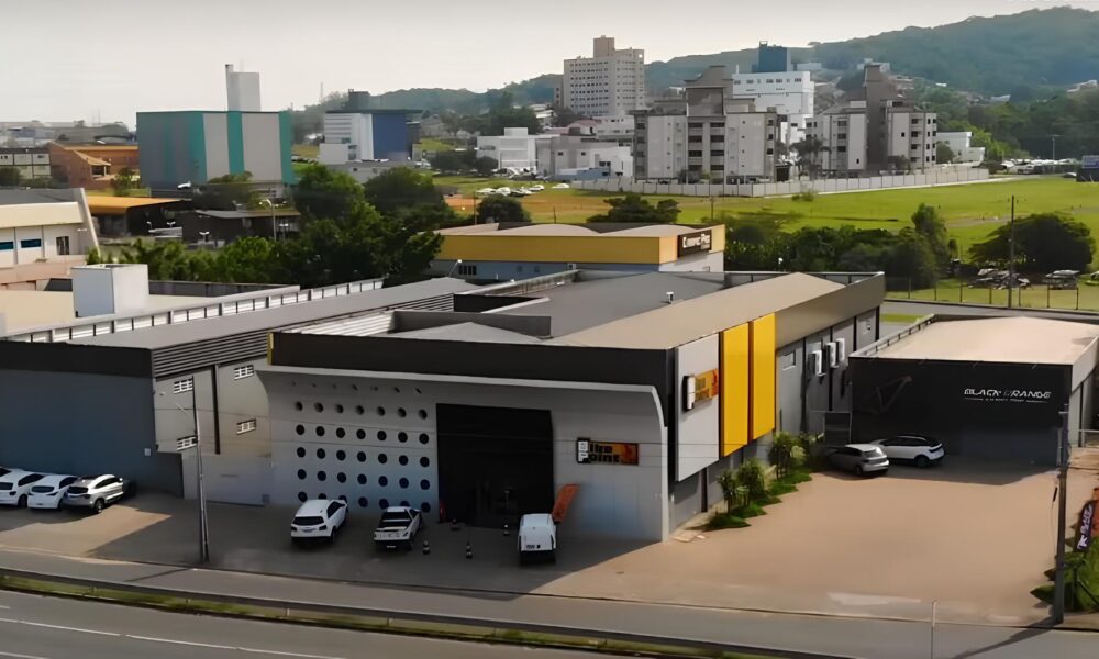 Pedalando Rumo ao Futuro Como a Maior Loja de Bicicletas da Am rica Latina Est Transformando Santa Catarina e o Ciclismo Brasileiro Pedalando Rumo ao Futuro: Como a Maior Loja de Bicicletas da América Latina Está Transformando Santa Catarina e o Ciclismo Brasileiro