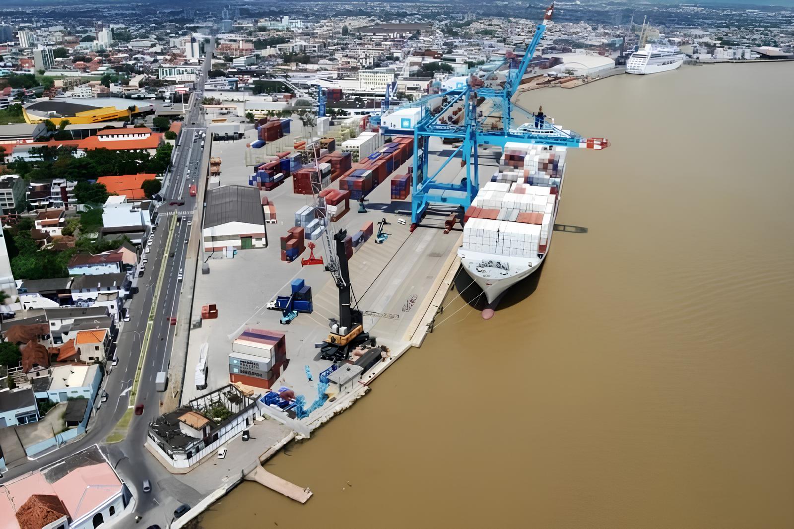Porto de Itajaí: O Futuro do Turismo e da Economia em Santa Catarina 1 Porto de Itaja O Futuro do Turismo e da Economia em Santa Catarina Porto de Itajaí: O Futuro do Turismo e da Economia em Santa Catarina