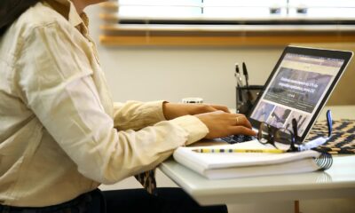 Press o Empresarial vs Sa de Mental Por que o Governo Pode Adiar uma Norma Essencial para os Trabalhadores Pressão Empresarial vs. Saúde Mental: Por que o Governo Pode Adiar uma Norma Essencial para os Trabalhadores?
