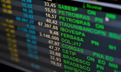 Quando a Economia Global Entra em Colapso O Dia em que o Mundo Financeiro Parou de Respirar Quando a Economia Global Entra em Colapso: O Dia em que o Mundo Financeiro Parou de Respirar