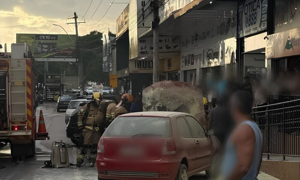 Quando o Fogo Encontra o Asfalto O Dia em que o SIA Viu um Carro Virar Cinzas e Hist rias Quando o Fogo Encontra o Asfalto: O Dia em que o SIA Viu um Carro Virar Cinzas e Histórias