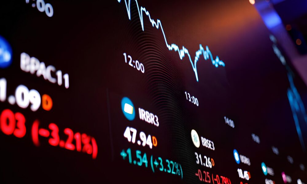 Quem Est Ganhar no Tabuleiro Global Bitcoin Petr leo e Wall Street Ditam o Jogo em Tempo Real Quem Está Ganhar no Tabuleiro Global? Bitcoin, Petróleo e Wall Street Ditam o Jogo em Tempo Real