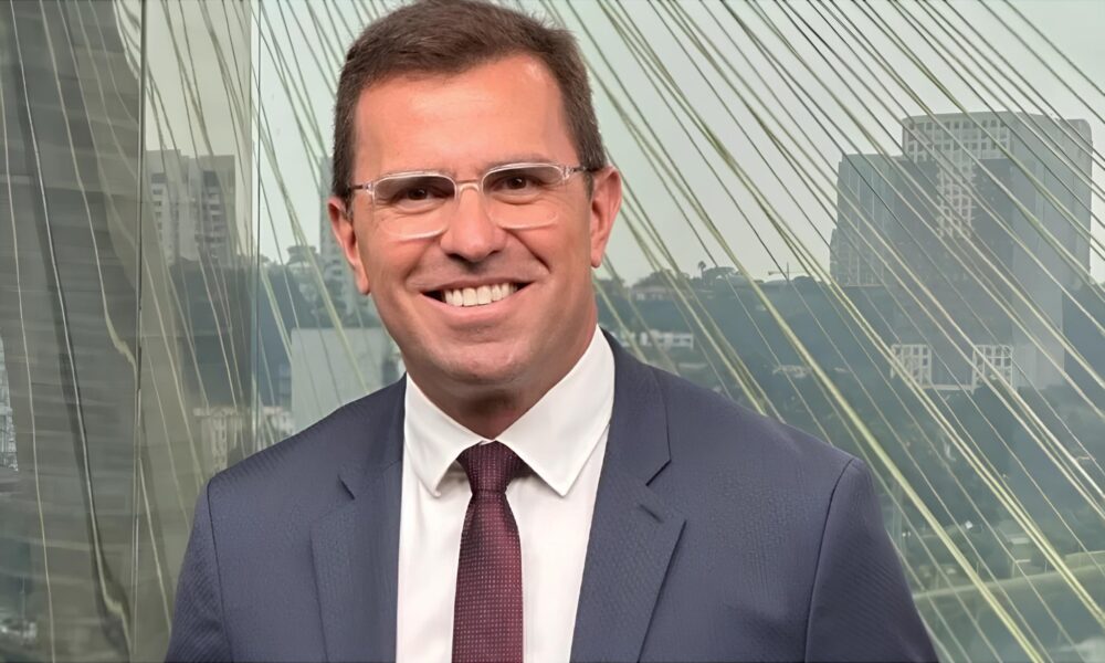 Rodrigo Bocardi e a Busca por uma Nova Chance O Pedido Inusitado Dona do SBT que Virou Sensa o na Internet Rodrigo Bocardi e a Busca por uma Nova Chance: O Pedido Inusitado à Dona do SBT que Virou Sensação na Internet