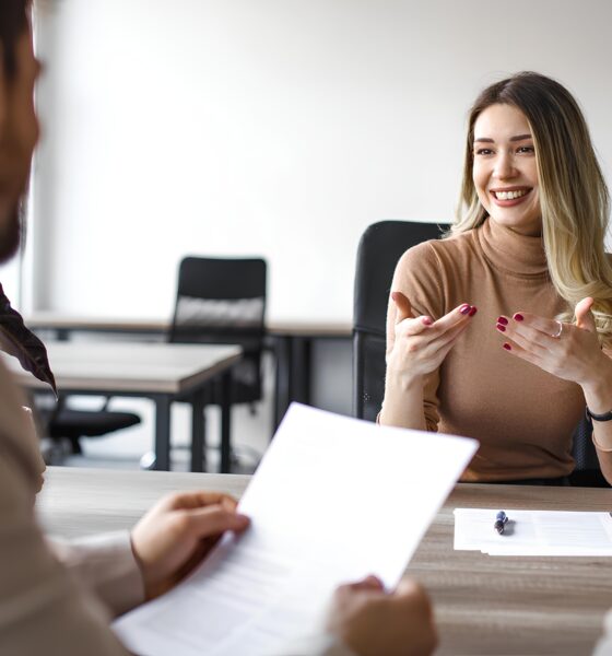 Sete Segundos que Podem Mudar Sua Vida: Como Encantar um Recrutador e Conquistar o Emprego dos Sonhos 2 Sete Segundos que Podem Mudar Sua Vida Como Encantar um Recrutador e Conquistar o Emprego dos Sonhos Sete Segundos que Podem Mudar Sua Vida: Como Encantar um Recrutador e Conquistar o Emprego dos Sonhos