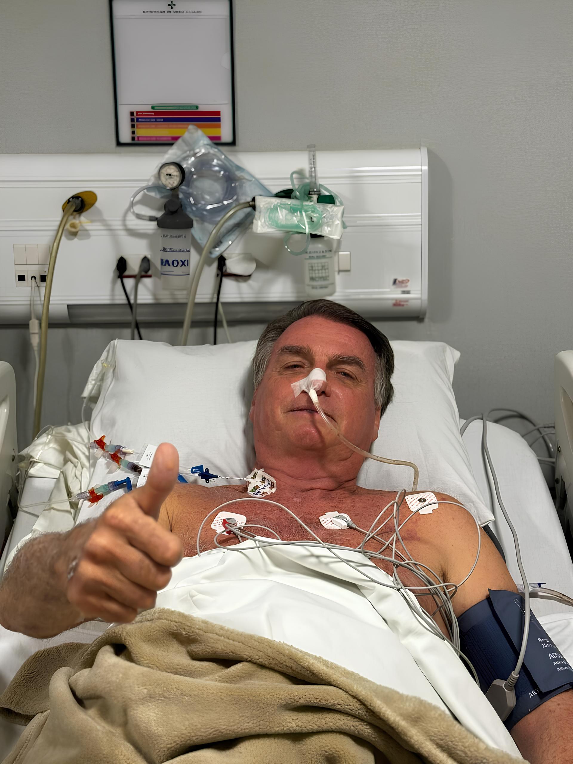 Uma Maratona de 11 Horas: A Cirurgia de Bolsonaro e o Que Isso Revela Sobre a Saúde Política do Brasil 1 Uma Maratona de 11 Horas A Cirurgia de Bolsonaro e o Que Isso Revela Sobre a Sa de Pol tica do Brasil Uma Maratona de 11 Horas: A Cirurgia de Bolsonaro e o Que Isso Revela Sobre a Saúde Política do Brasil