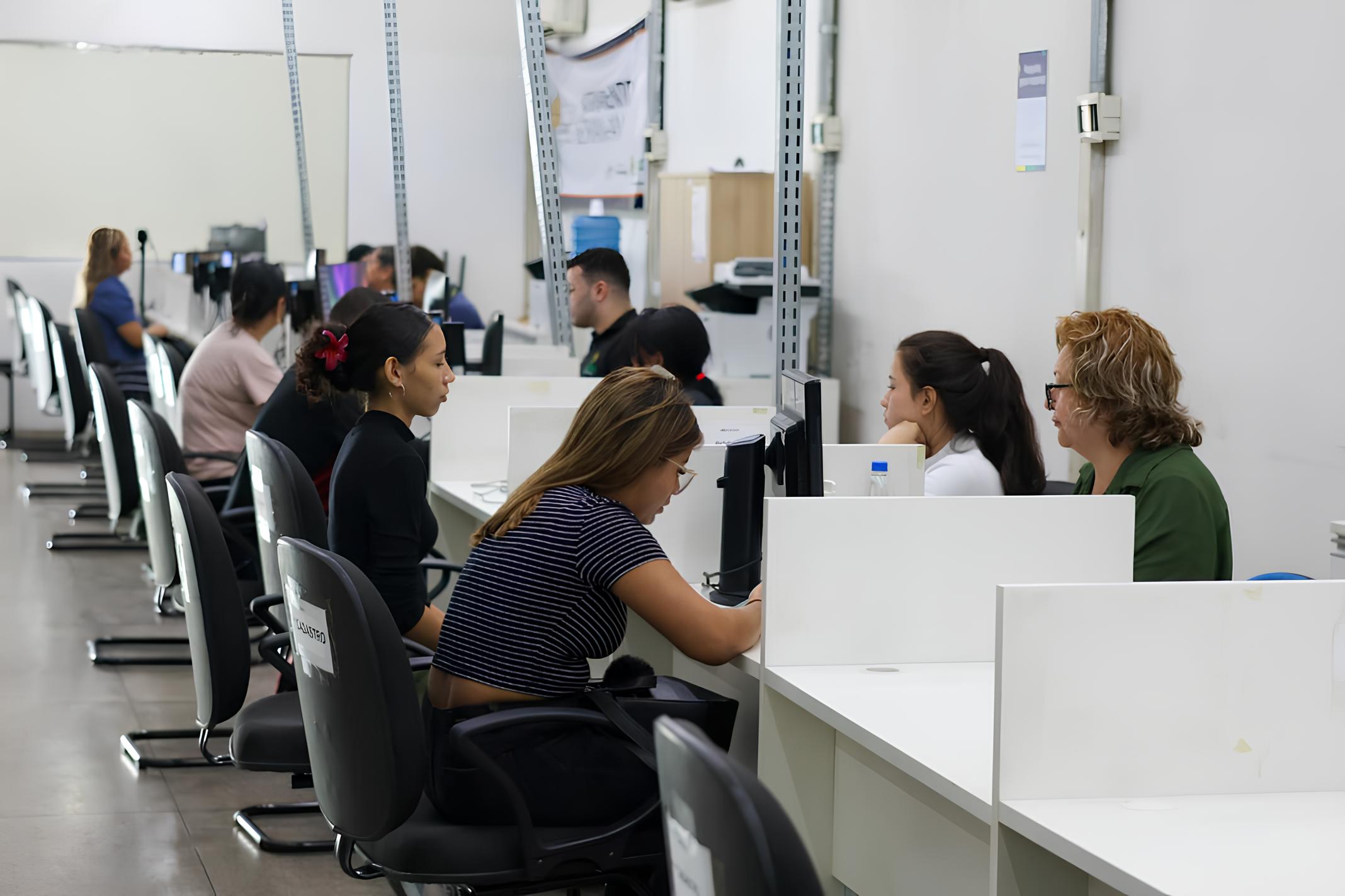 274 Vagas de Emprego em Manaus: Como o Sine Amazonas Pode Mudar Sua Trajetória Profissional Nesta Quinta-Feira 1 274 Vagas de Emprego em Manaus Como o Sine Amazonas Pode Mudar Sua Trajet ria Profissional Nesta Quinta Feira 274 Vagas de Emprego em Manaus: Como o Sine Amazonas Pode Mudar Sua Trajetória Profissional Nesta Quinta-Feira