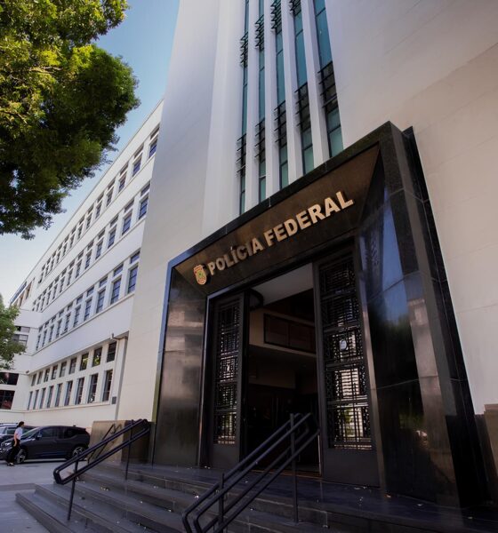 A Batalha Pela Vaga: Polícia Federal Anuncia Concurso com 1.000 Oportunidades e Abre Janela de Sonhos para Concurseiros 2 A Batalha Pela Vaga Pol cia Federal Anuncia Concurso com 1 000 Oportunidades e Abre Janela de Sonhos para Concurseiros A Batalha Pela Vaga: Polícia Federal Anuncia Concurso com 1.000 Oportunidades e Abre Janela de Sonhos para Concurseiros