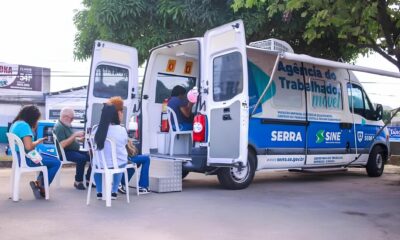 A Blitz de Empregos Chegou Como o Terminal de Laranjeiras Est Transformando Vidas em 3 Semanas A Blitz de Empregos Chegou: Como o Terminal de Laranjeiras Está Transformando Vidas em 3 Semanas