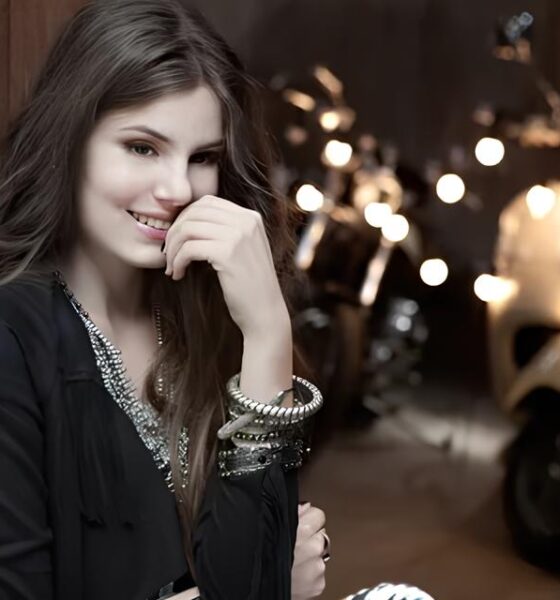 A História Por Trás do Glamour: Como Camila Queiroz Honra as Raízes Humildes da Família 2 A Hist ria Por Tr s do Glamour Como Camila Queiroz Honra as Ra zes Humildes da Fam lia A História Por Trás do Glamour: Como Camila Queiroz Honra as Raízes Humildes da Família
