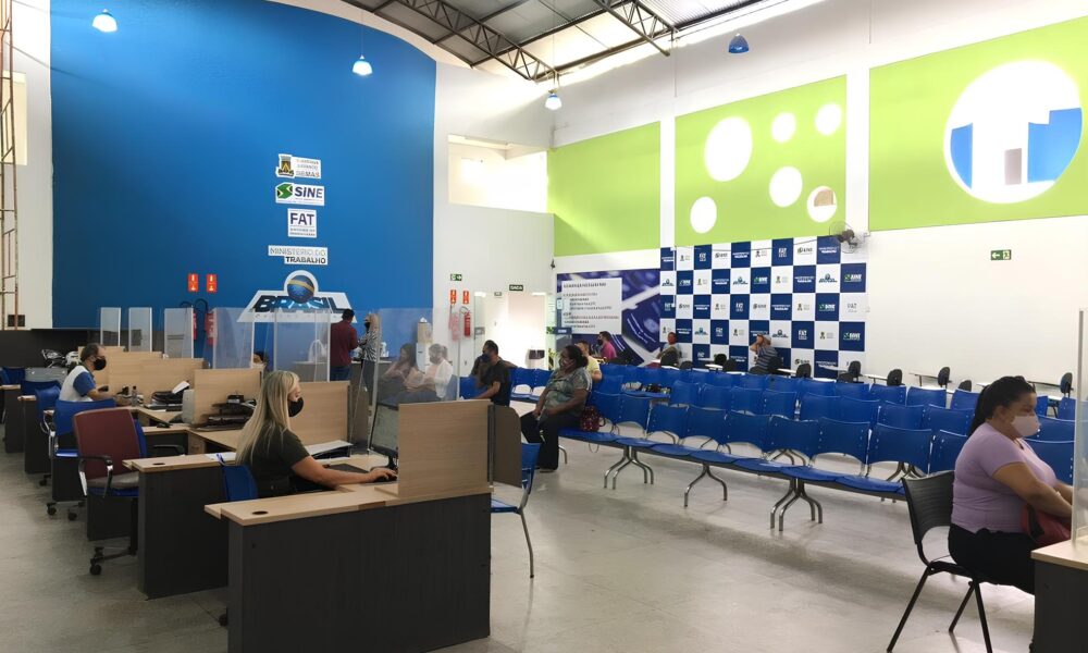A Oportunidade Bate Porta Como 1 391 Vagas de Emprego Podem Transformar a Realidade da Para ba A Oportunidade Bate à Porta: Como 1.391 Vagas de Emprego Podem Transformar a Realidade da Paraíba