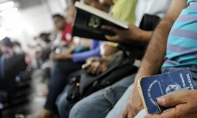 A Transforma o Silenciosa Como o Brasil Redefiniu o Futuro dos Jovens em 5 Anos A Transformação Silenciosa: Como o Brasil Redefiniu o Futuro dos Jovens em 5 Anos