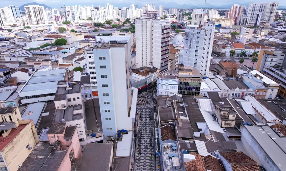 Campos no Pico da Recupera o Econ mica Como a Cidade se Tornou o Farol de Oportunidades no Norte Fluminense Campos no Pico da Recuperação Econômica: Como a Cidade se Tornou o Farol de Oportunidades no Norte Fluminense