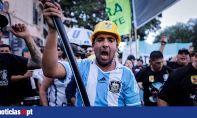Como Proteger Seus Dados Pessoais em um Mundo Hiperconectado A Batalha Contra a Explora o Digital Como Proteger Seus Dados Pessoais em um Mundo Hiperconectado: A Batalha Contra a Exploração Digital