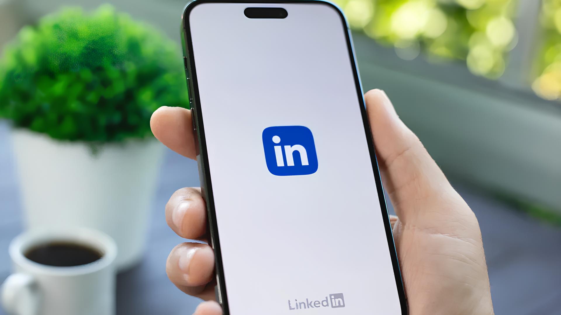 Como a IA do LinkedIn Está Transformando o Sonho de Encontrar o Emprego Perfeito em Realidade 1 Como a IA do LinkedIn Est Transformando o Sonho de Encontrar o Emprego Perfeito em Realidade Como a IA do LinkedIn Está Transformando o Sonho de Encontrar o Emprego Perfeito em Realidade