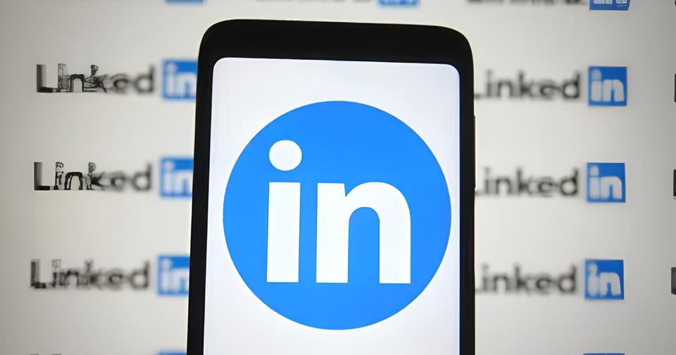 Como a Inteligência Artificial Está Redefinindo o Futuro do Trabalho no LinkedIn 1 Como a Intelig ncia Artificial Est Redefinindo o Futuro do Trabalho no LinkedIn Como a Inteligência Artificial Está Redefinindo o Futuro do Trabalho no LinkedIn