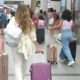 Como o Turismo Est Resgatando Sonhos e Transformando Vidas no Brasil A Hist ria Por Tr s das 62 Mil Vagas Criadas em 2025 Como o Turismo Está Resgatando Sonhos e Transformando Vidas no Brasil: A História Por Trás das 62 Mil Vagas Criadas em 2025