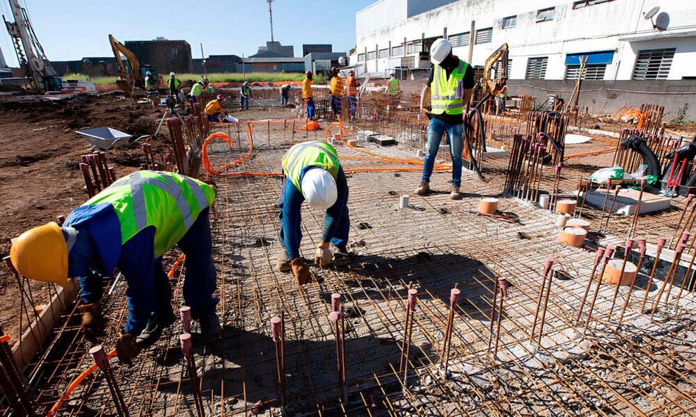 Construindo o Futuro Como o Grupo Patrimar Est Transformando Vidas em Belo Horizonte e Nova Lima Construindo o Futuro: Como o Grupo Patrimar Está Transformando Vidas em Belo Horizonte e Nova Lima