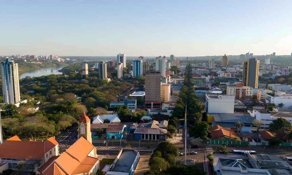 De Balconista a Motorista Como Foz do Igua u Est Transformando Vidas com Mais de 500 Oportunidades de Emprego De Balconista a Motorista: Como Foz do Iguaçu Está Transformando Vidas com Mais de 500 Oportunidades de Emprego